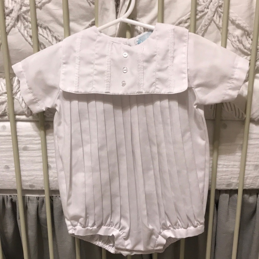 White Petit Ami Bubble